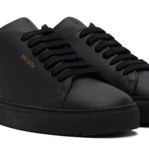New AXEL ARIGATO Black size 9